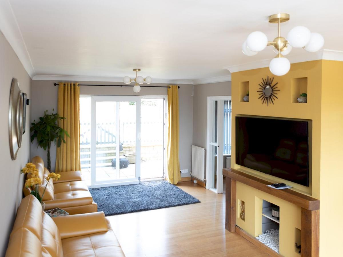Pass The Keys Amazing 4 Bedroom Property- Hot Tub & Sea Views Scarborough Exterior foto